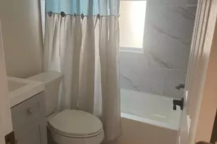 633 18th St NE, Washington, DC 20002 - Photo 16