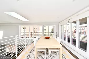 2012 Kalorama Rd NW, Washington, DC 20009 - Photo 12