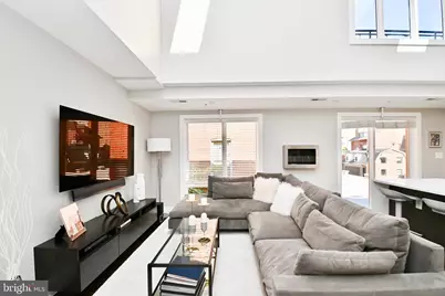 2012 Kalorama Road NW #8, Washington, DC 20009 - Photo 22