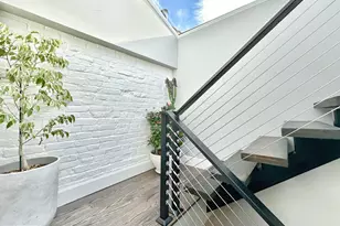 85 R St NW, Washington, DC 20001 - Photo 26