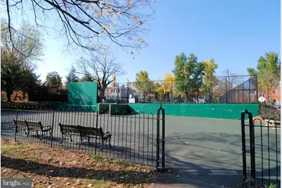 2500 Q Street NW #620, Washington, DC 20007 - Photo 54