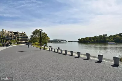 2500 Q Street NW #620, Washington, DC 20007 - Photo 50