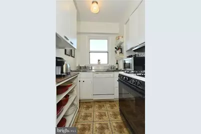 2500 Q Street NW #620, Washington, DC 20007 - Photo 22