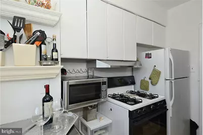 2500 Q Street NW #620, Washington, DC 20007 - Photo 24