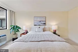 1325 18th St NW, Washington, DC 20036 - Photo 26