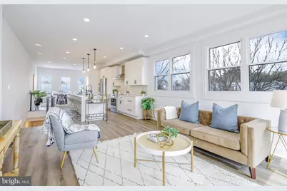 424 Taylor Street NW #B, Washington, DC 20011 - Photo 2