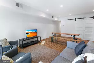 2465 18th St NW, Washington, DC 20009 - Photo 6