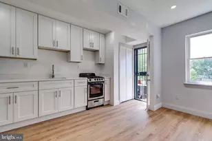 118 P Street SW, Washington, DC 20024 - Photo 10