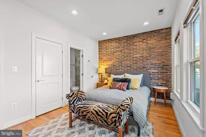 907 Webster Street NW #2, Washington, DC 20011 - Photo 8
