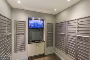 1718 P St NW, Washington, DC 20036 - Photo 22