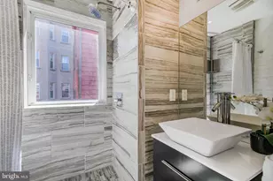 1538 Swann St NW, Washington, DC 20009 - Photo 14