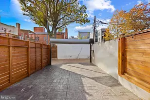 910 8th St NE, Washington, DC 20002 - Photo 48