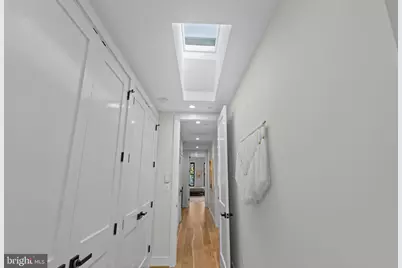 910 8th Street NE, Washington, DC 20002 - Photo 28