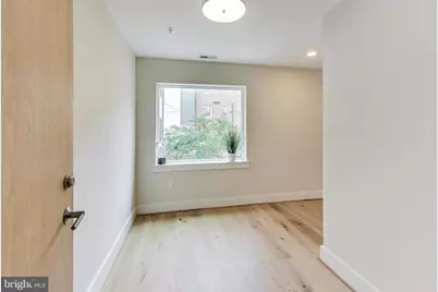 3035 15th Street NW #105, Washington, DC 20009 - Photo 8