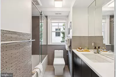 3200 44th Street NW, Washington, DC 20016 - Photo 18