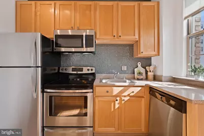 1401 Columbia Road NW #316, Washington, DC 20009 - Photo 12