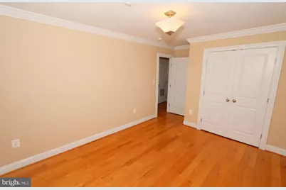 1901 Lincoln Road NE #303, Washington, DC 20002 - Photo 12