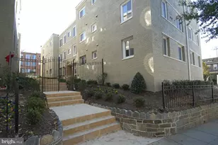 1901 Lincoln Rd NE, Washington, DC 20002 - Photo 2