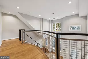 241 R St NE, Washington, DC 20002 - Photo 18