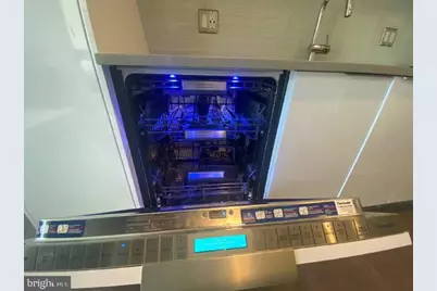 45 Sutton Square SW #1111, Washington, DC 20024 - Photo 8