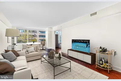 1155 23rd Street NW #3D, Washington, DC 20037 - Photo 1