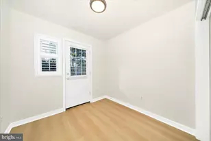 300 49th St NE, Washington, DC 20019 - Photo 28