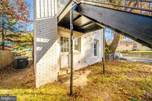 300 49th St NE, Washington, DC 20019 - Photo 48