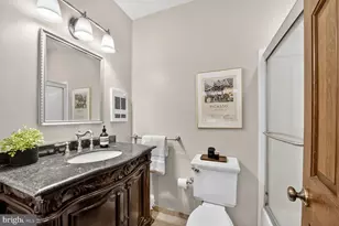 6 Logan Cir NW, Washington, DC 20005 - Photo 18