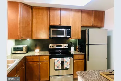 400 Massachusetts Avenue NW #816, Washington, DC 20001 - Photo 12