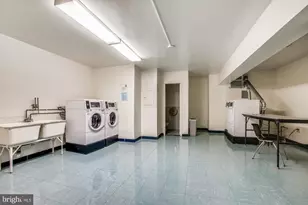 4201 Cathedral NW, Washington, DC 20016 - Photo 46