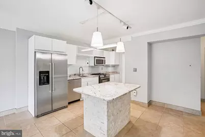 4201 Cathedral NW #407W, Washington, DC 20016 - Photo 14