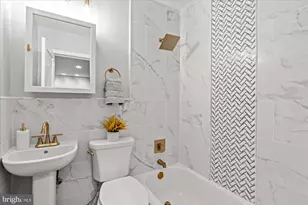 1241 18th St NE, Washington, DC 20002 - Photo 14