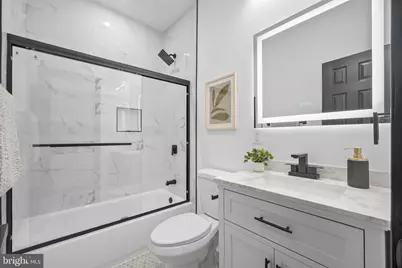 9 Girard Street NE, Washington, DC 20002 - Photo 30