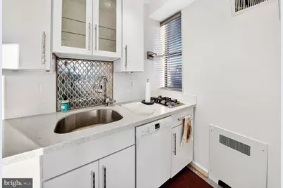 1 Scott Circle NW #708, Washington, DC 20036 - Photo 2