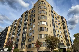 1 Scott Cir NW, Washington, DC 20036 - Photo 4