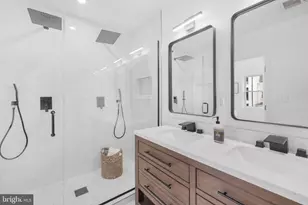 1417 Meridian Pl NW, Washington, DC 20010 - Photo 24