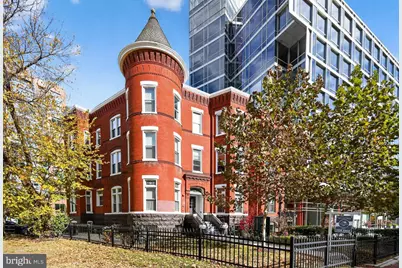 459 Massachusetts Avenue NW #24, Washington, DC 20001 - Photo 2