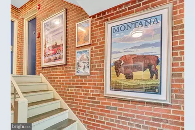 220 2nd Street SE #303, Washington, DC 20003 - Photo 4