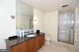 1025 1st St SE, Washington, DC 20003 - Photo 12