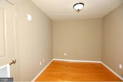 1025 1st Street SE #1012, Washington, DC 20003 - Photo 10