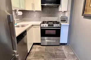 429 N St SW, Washington, DC 20024 - Photo 14