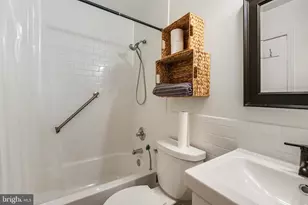 301 G St NE, Washington, DC 20002 - Photo 12