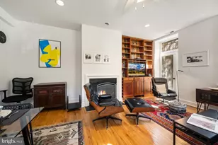 301 G St NE, Washington, DC 20002 - Photo 2