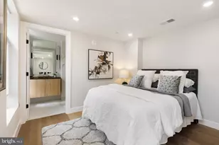 1208 M St NW, Washington, DC 20005 - Photo 16