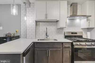 1101 51st Place NE, Washington, DC 20019 - Photo 6