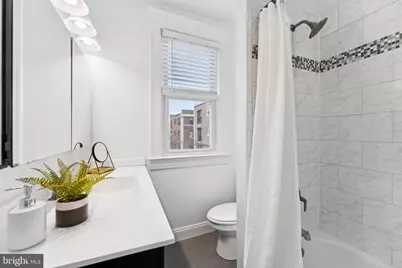 2215 2nd Street NW, Washington, DC 20001 - Photo 26