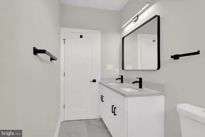 1915 Benning Rd NE #2, Washington, DC 20002 - Photo 12