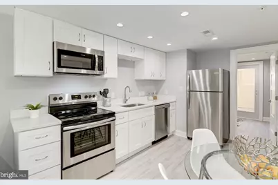 2023 O Street NW, Washington, DC 20036 - Photo 8