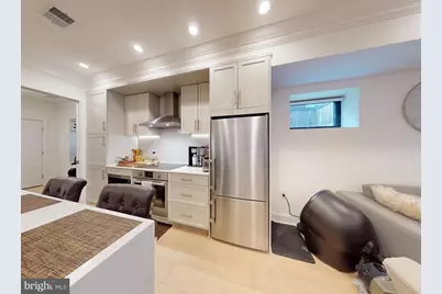 2642 39th Street NW #2, Washington, DC 20007 - Photo 6