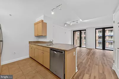 616 E Street NW #807, Washington, DC 20004 - Photo 6